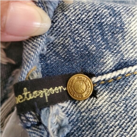 REVOLVE ONE Teaspoon Denim Fringe Distress Shorts - Picture 8 of 9